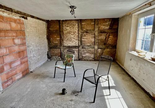 Zweites Zimmer zur Straße