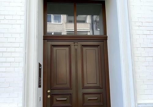 Sonderangefertigte Haustür