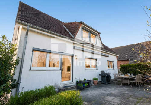 Rückansicht / Terrasse