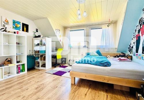 OG Schlafzimmer / Kind 1