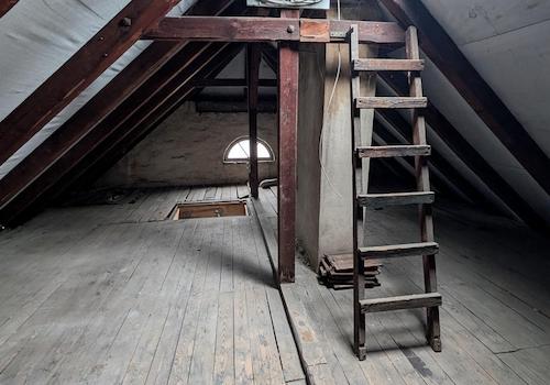 ausbaufähiger Dachboden