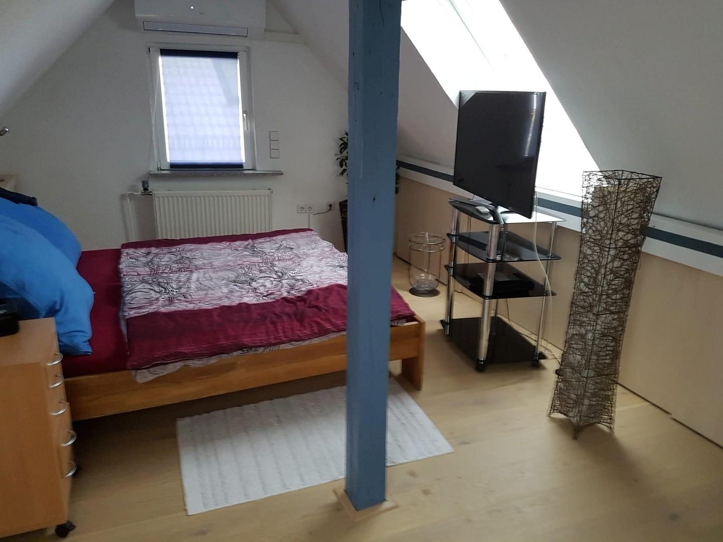 Schlafzimmer im DG
