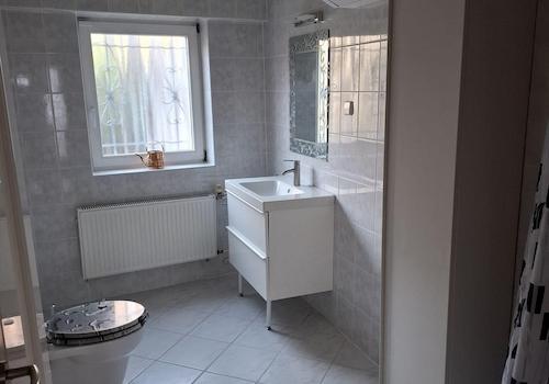 Bad EG mit Dusche