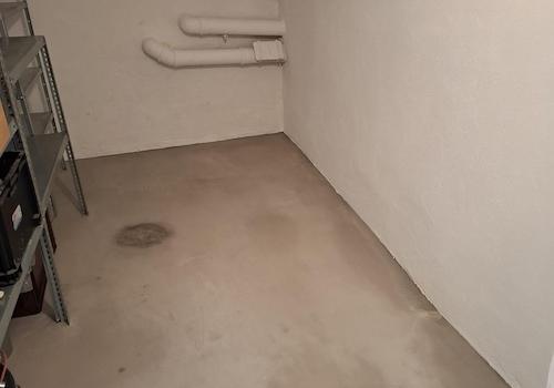 Kleiner Raum, Keller