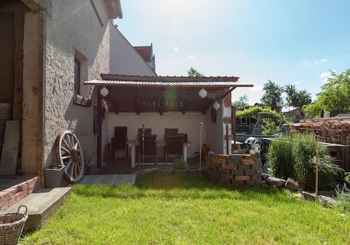 Grillplatz und Liegewiese