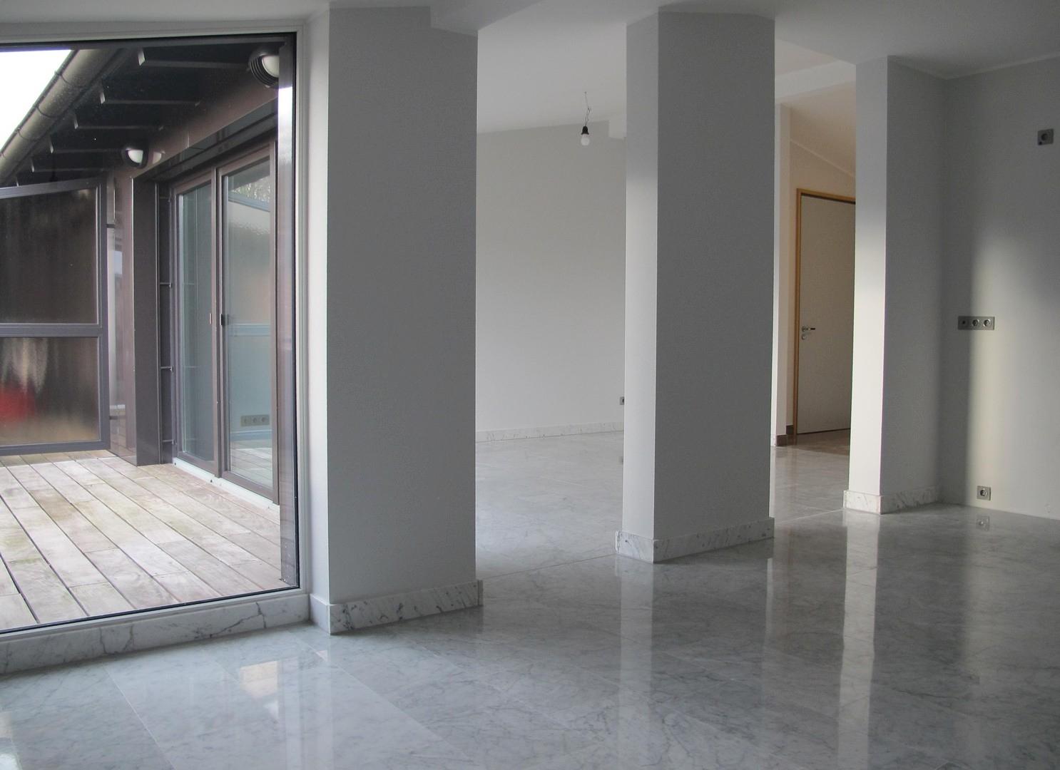 Offener Wohn- und Essbereich