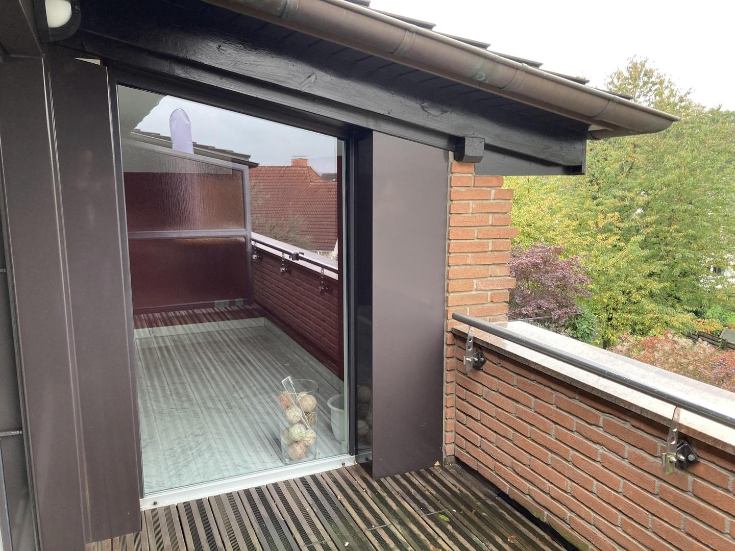 Fenster zum Essbereich