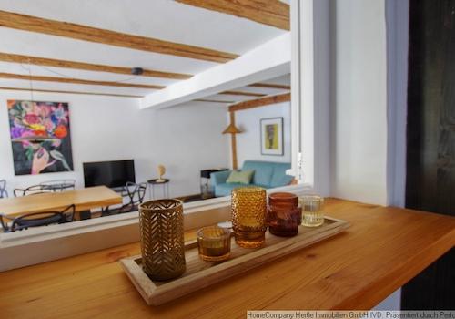 Durchreiche zur Küche