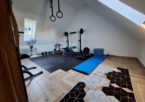 f98397fb-24d5-4d82-916c-2dd792245115