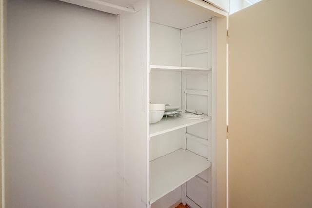 Abstellkammer im Flur