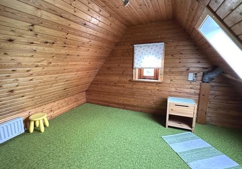 weiterer Raum im Spitzboden