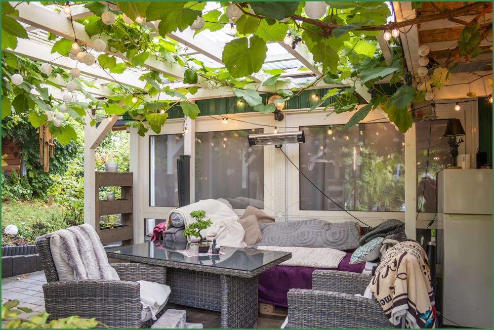Überdachte Terrasse