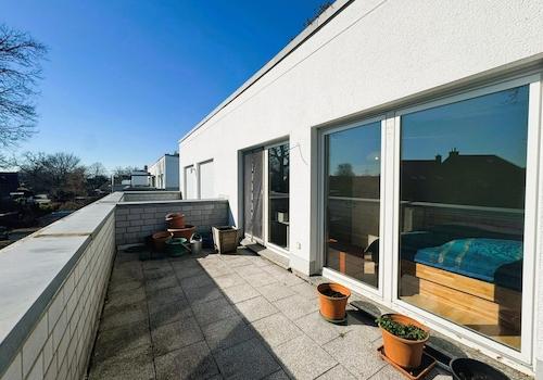 Sonnige Loggia