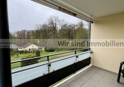 Balkon mit Blick ins Grüne