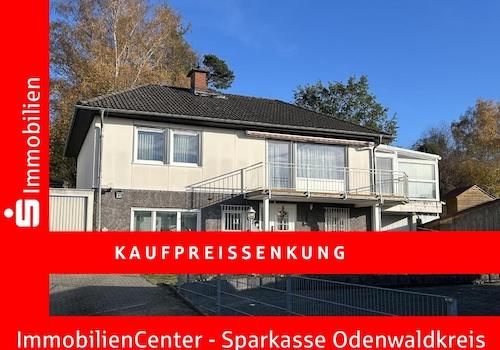 Ansicht West von der Zufahrt