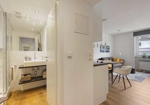 Badezimmer / Wohnraum