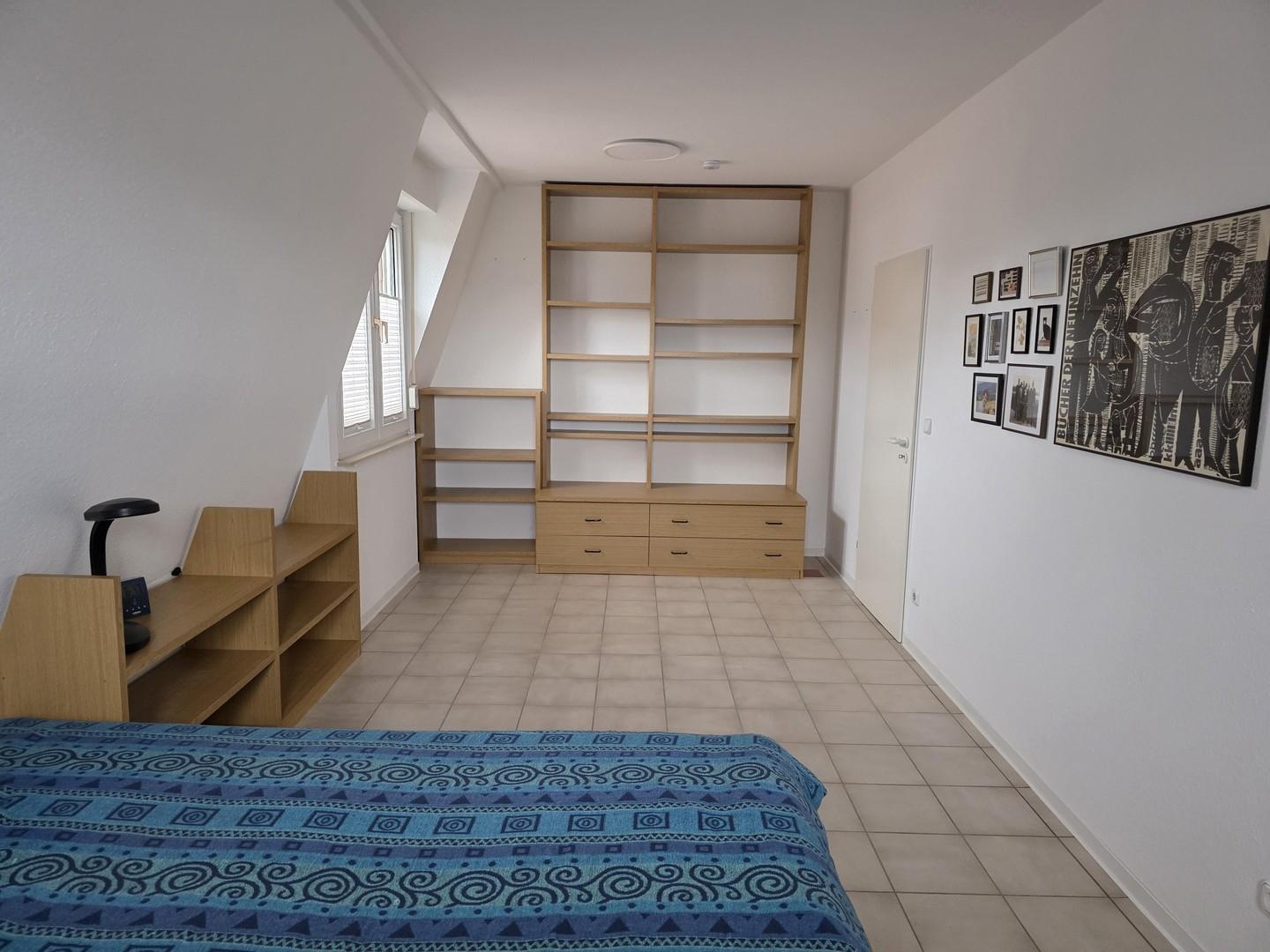 3. OG_Schlafzimmer_Eltern (2)