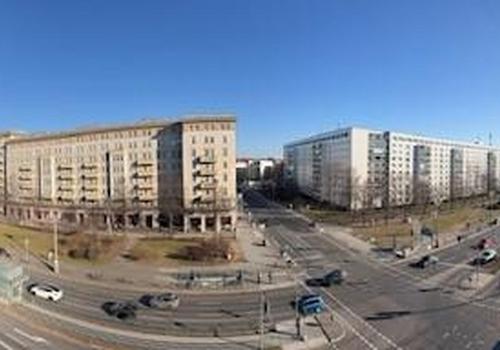 180° Balkonzimmer