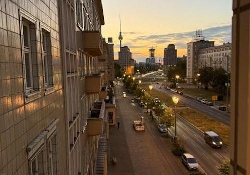 Zi. Fernsehturm Sundowner