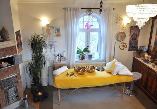 Seminarraum2 mit Kachelofen