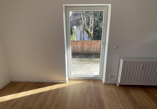 Zugang Balkon über Küche