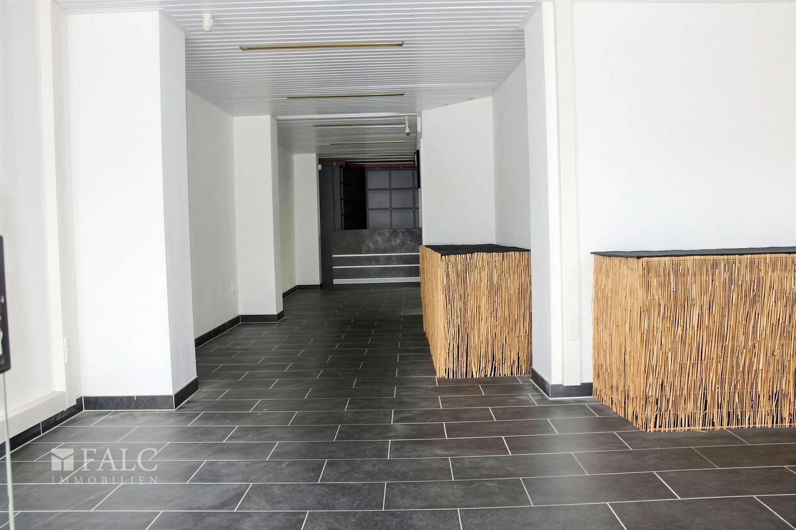 Gewerbefläche vorne 