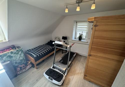 Zimmer 2 OG