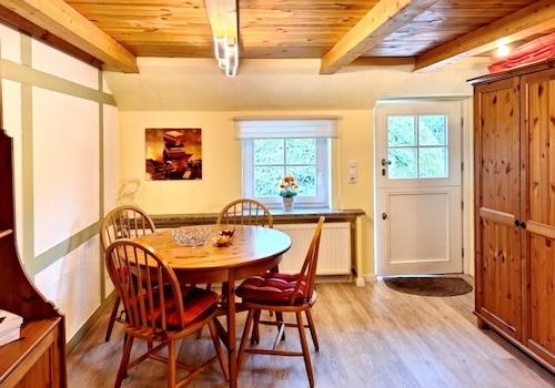 Essbereich kleine Hälfte