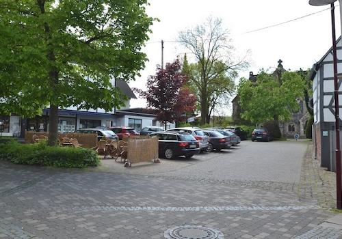 Kostenfreie Parkplätze (2 Std.)