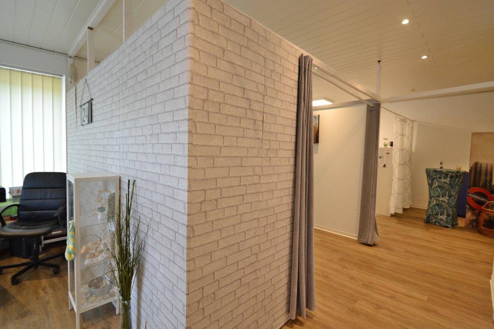 Therapie-Arbeitsplätze 2 und 3