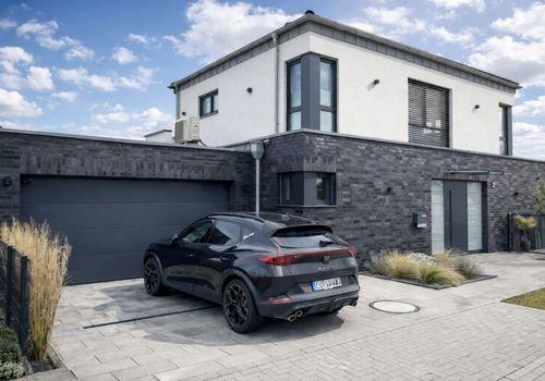 8A2BF5B9-7DB1-440D-8572-D8666E99F284