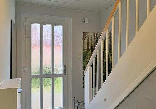 Hauseingang mit Garderobe