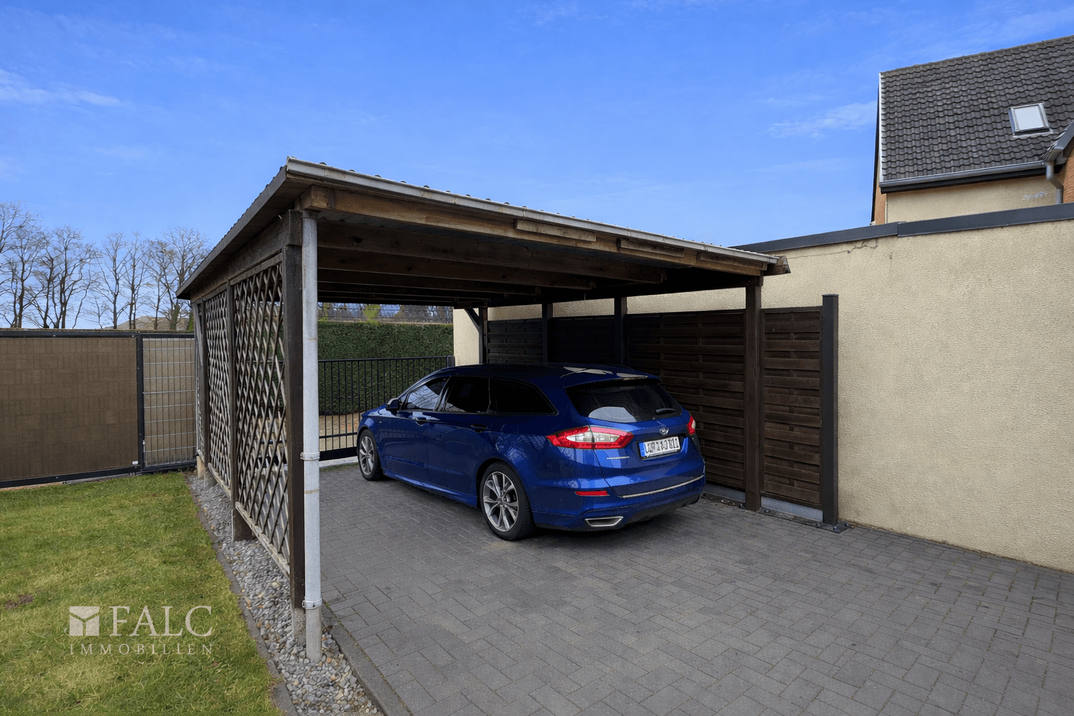 Carport