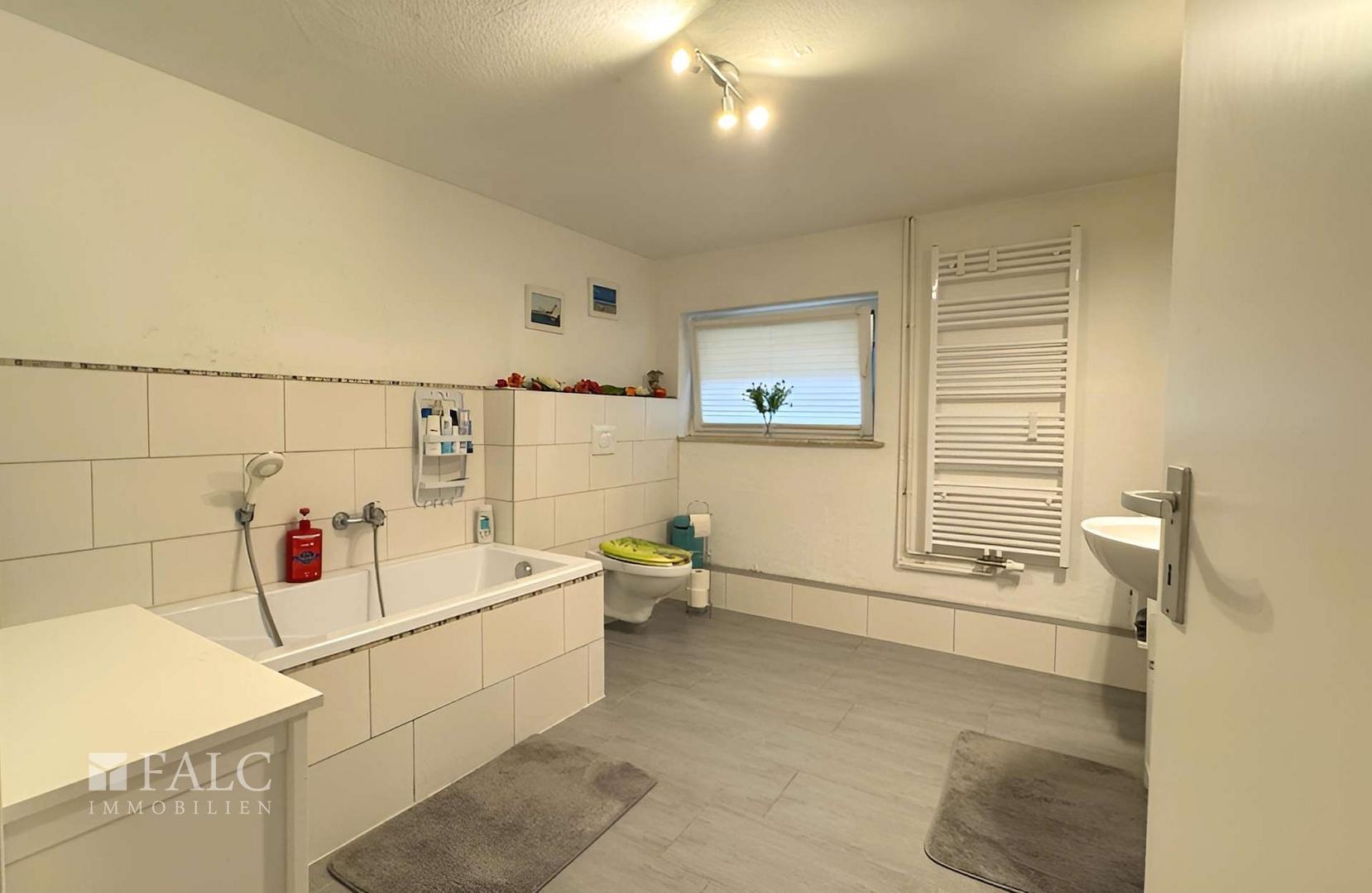 Badezimmer KG