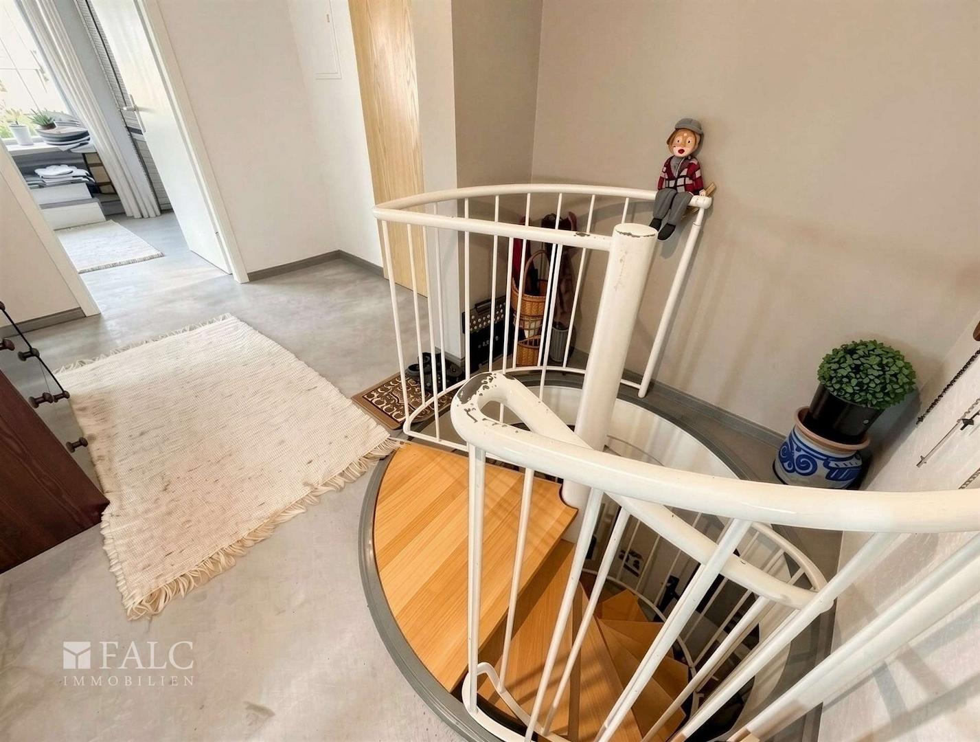 Treppenaufgang 3. Zimmer