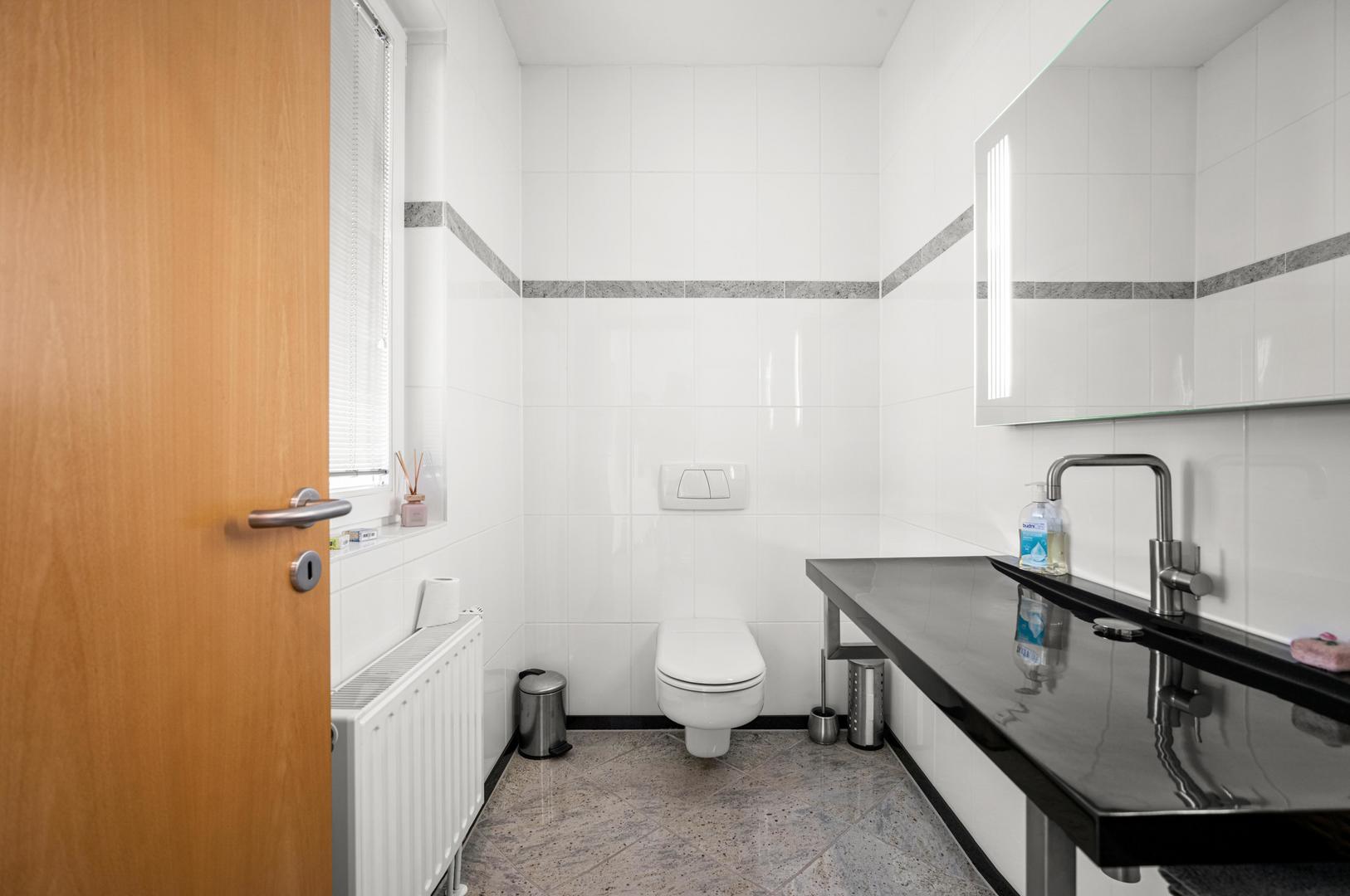 Gäste-WC im EG