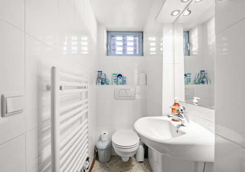 Duschbad im Souterrain