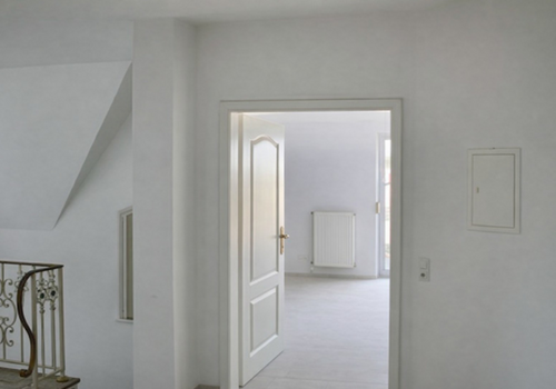 Blick vom Flur in Zimmer oben