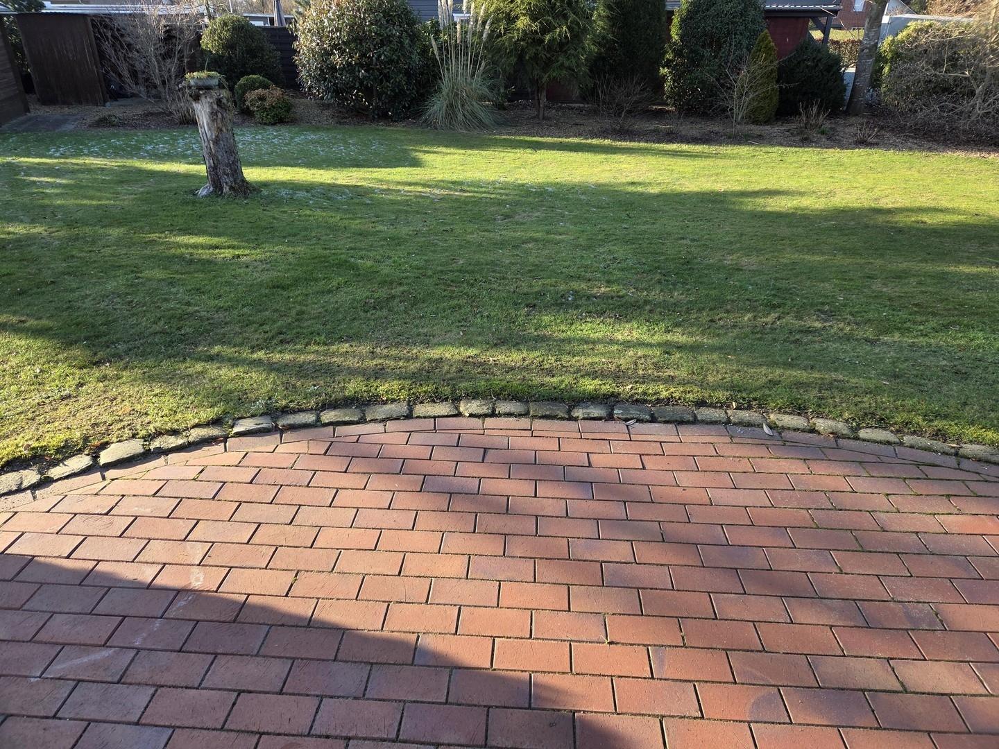 Terrasse mit Klinkerplasterung