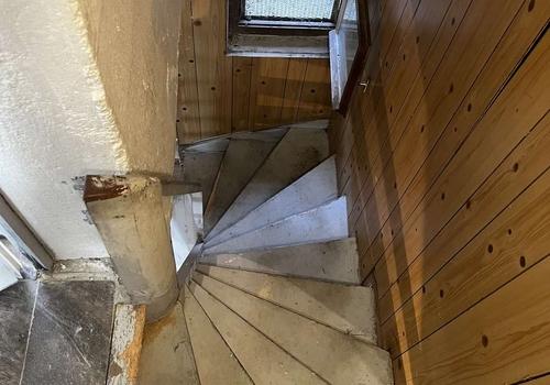 Kellertreppe