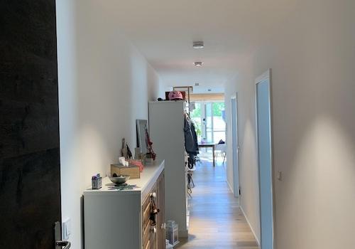 Whg. DG rechts, Entree