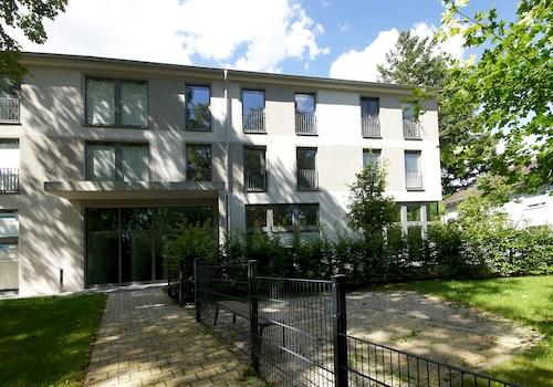 Ansicht Gartenseite/Eingang