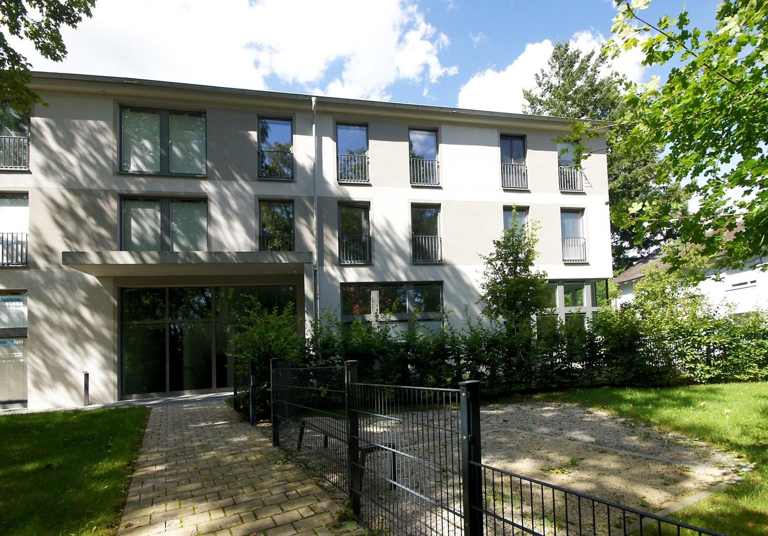 Ansicht Gartenseite/Eingang