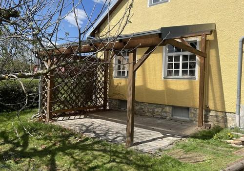 überdachte Terrasse