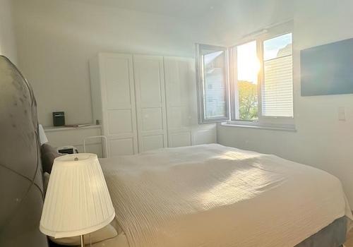 Schlafzimmer, Bild 1