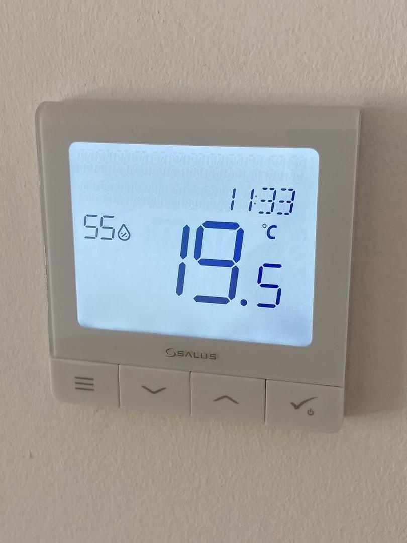 Raum-Thermostat