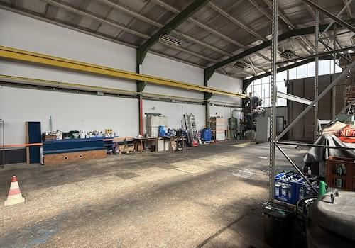 Halle 1 - Gesamt EG+OG 860m²