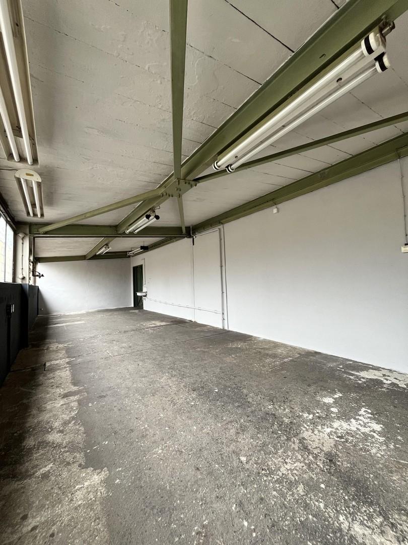 Halle 1 Nebenraum 1 - 860m²