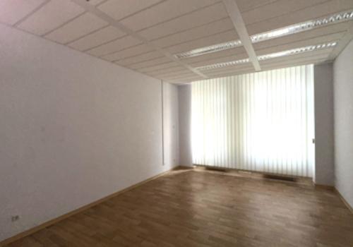 Büro 4