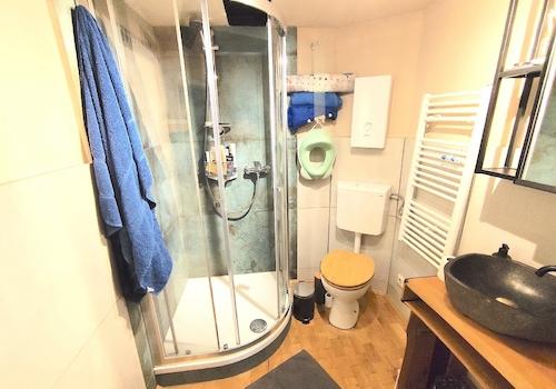 BADEZIMMER 2